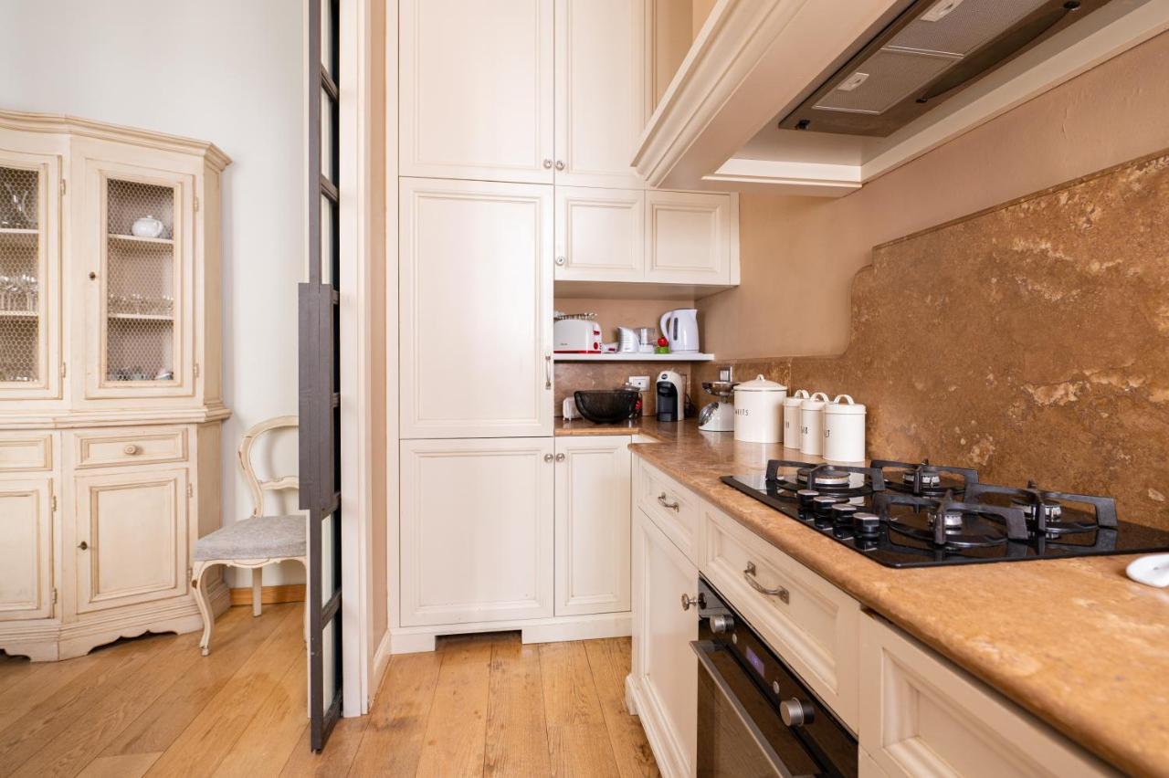 Central And Roomy Near The Station And Duomo - Homeunity Firenze Esterno foto